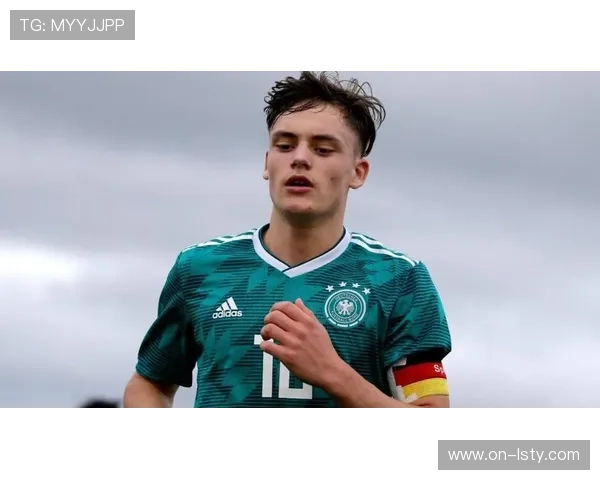 德甲历史纪录片项目：保存联赛文化遗产